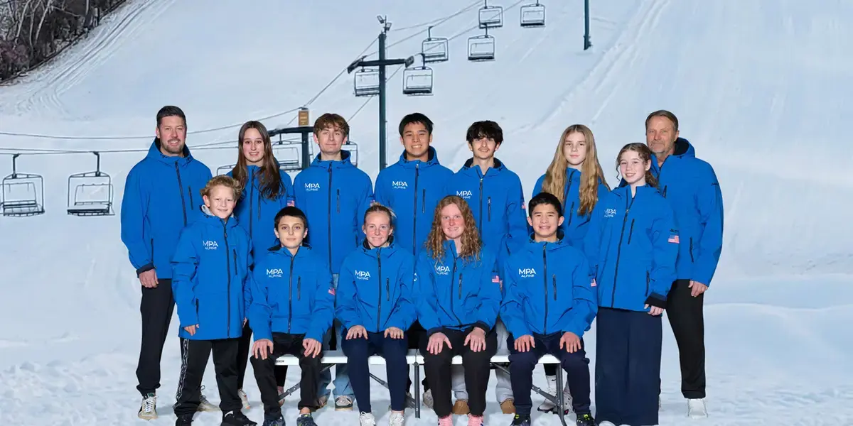 Photo of the  Alpine Ski team